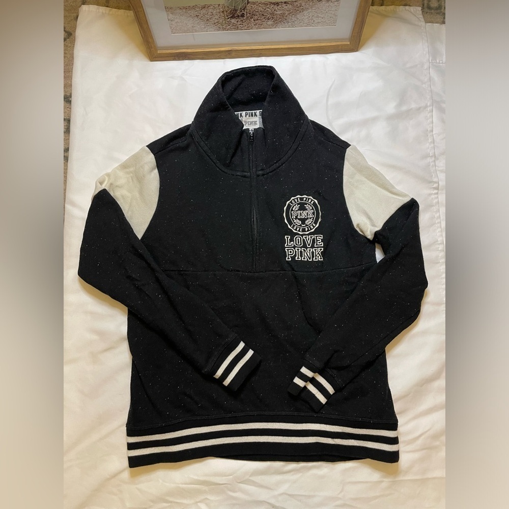 PINK size xsmall black white specked pull over sweater